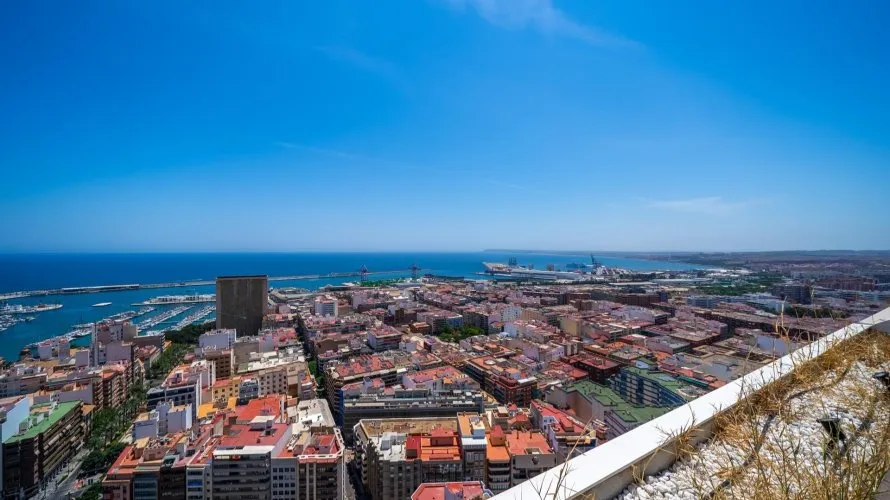 2 bedrooms penthouse for sale, Alicante, Spain No. 1445 № 25