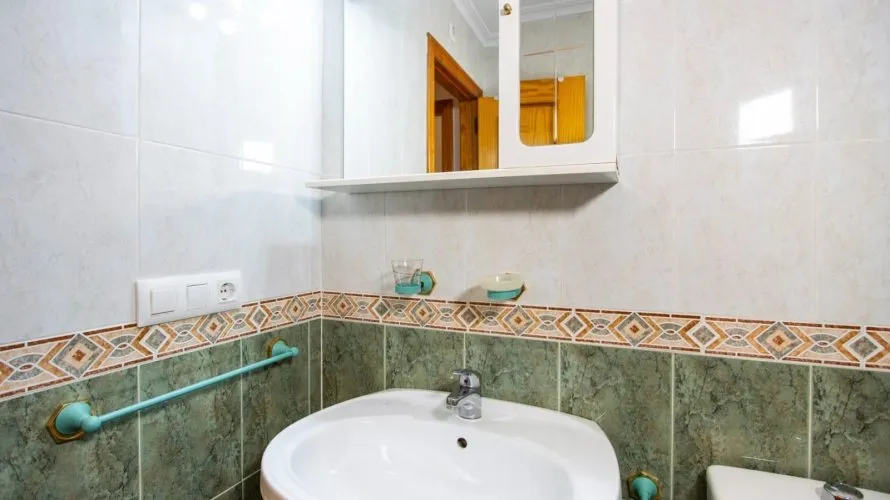 1 bedroom apartment for sale, Torrevieja, Spain No. 2860 № 5