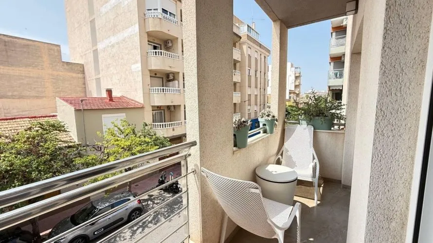 1 bedroom apartment for sale, Torrevieja, Spain No. 2661 № 10