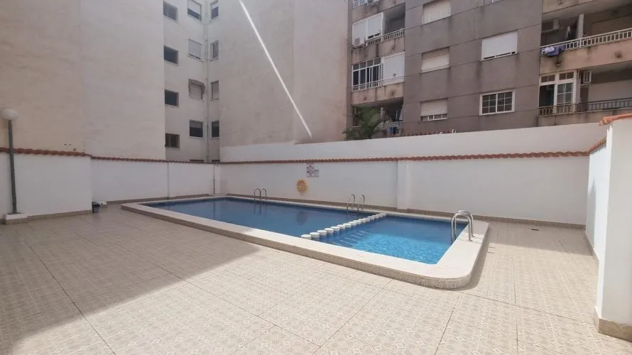 2 bedrooms apartment for sale, Torrevieja, Spain No. 2663