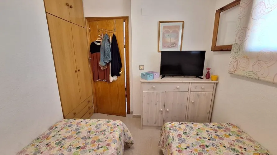 39.99m² apartment for sale, Nueva Torrevieja, Spain No. 2676 № 11