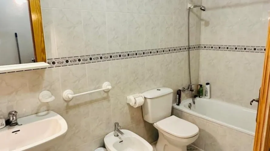 2 bedrooms apartment for sale, Torrevieja, Spain No. 2674 № 13