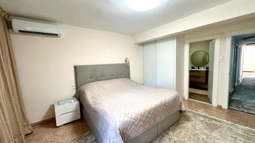 4 bedrooms apartment for sale, Alicante, Spain No. 1484 № 17