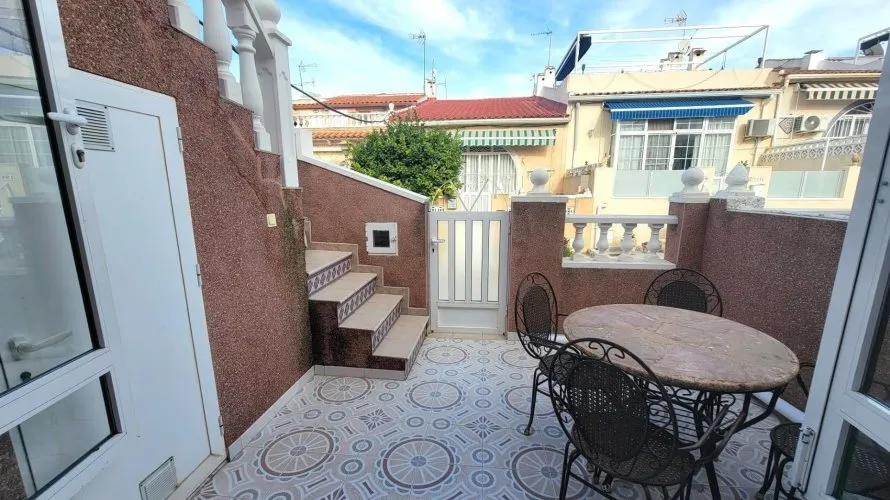1 bedroom house for sale, Torrevieja, Spain No. 2747 № 12