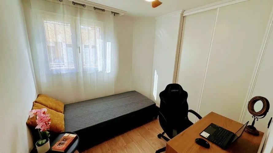 2 bedrooms apartment for sale, Torrevieja, Spain No. 2696 № 7