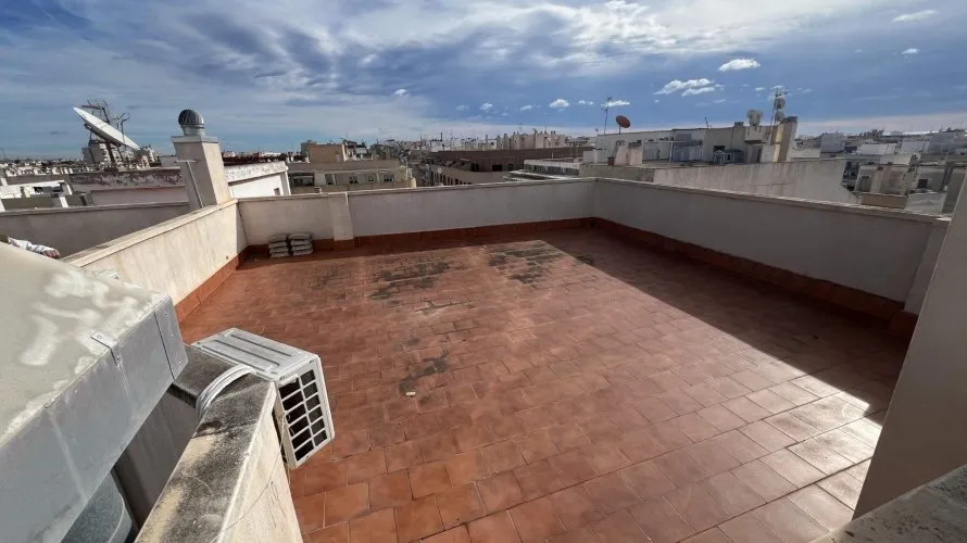 75m² penthouse for sale, Torrevieja, Spain No. 2764 № 2