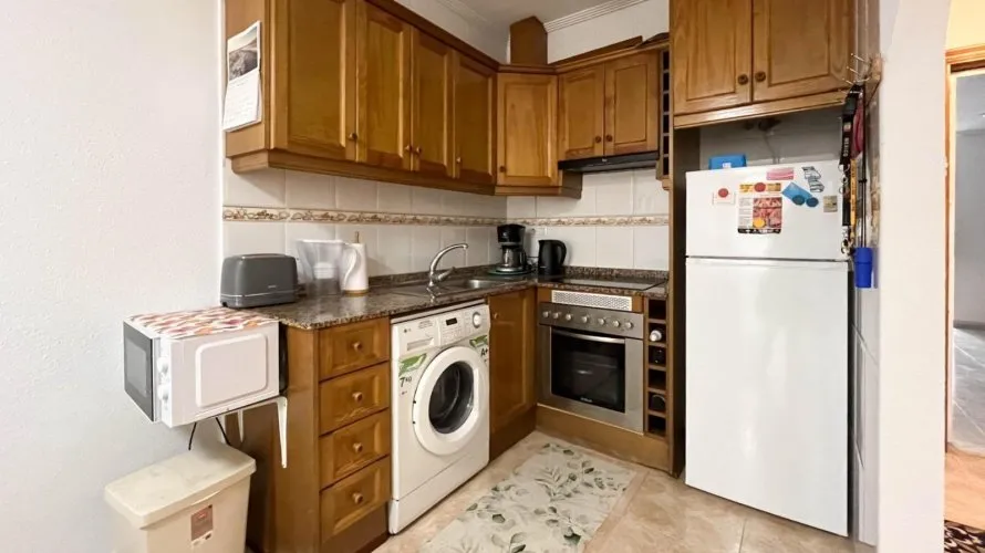 1 bedroom apartment for sale, Torrevieja, Spain No. 2844 № 11