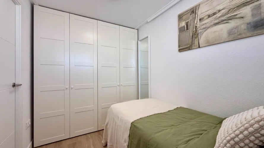 2 bedrooms penthouse for sale, Torrevieja, Spain No. 1454 № 7