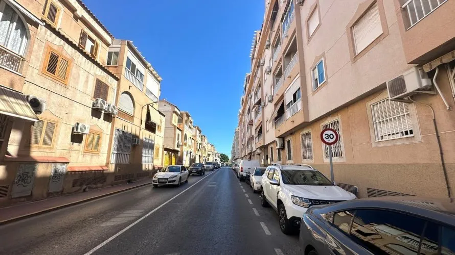 2 bedrooms penthouse for sale, Torrevieja, Spain No. 2787 № 26