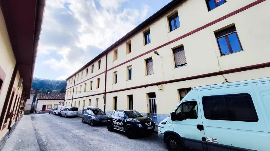 1 bedroom apartment for sale, Oviedo, Spain No. 2672 № 16