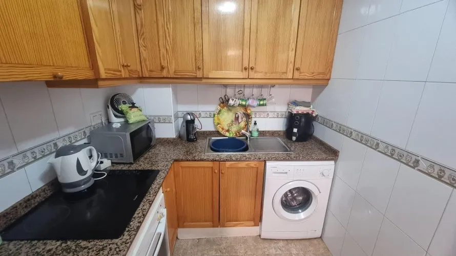 2 bedrooms apartment for sale, Torrevieja, Spain No. 2698 № 12