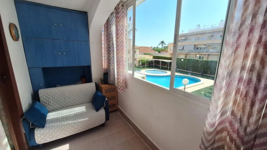 39.99m² apartment for sale, Nueva Torrevieja, Spain No. 2676 № 2