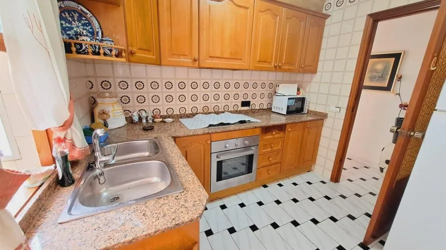 1 bedroom apartment for sale, Torrevieja, Spain No. 2732 № 9