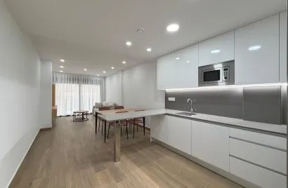 2 bedrooms apartment for sale, Torrevieja, Spain No. 1957