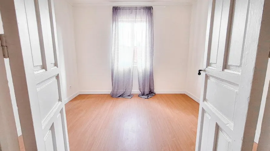1 bedroom apartment for sale, Oviedo, Spain No. 2672 № 18