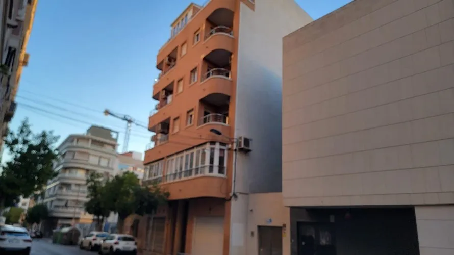 1 bedroom apartment for sale, Torrevieja, Spain No. 2706 № 4