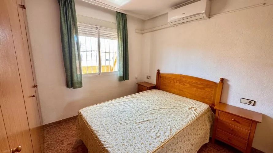 2 bedrooms penthouse for sale, Torrevieja, Spain No. 2680 № 18