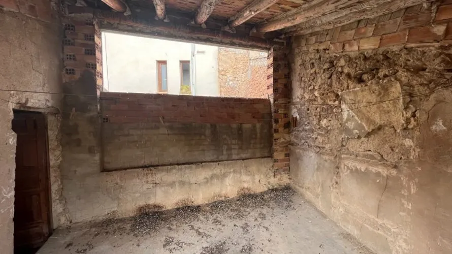 6 bedrooms house for sale, Sella, Spain No. 2634 № 23