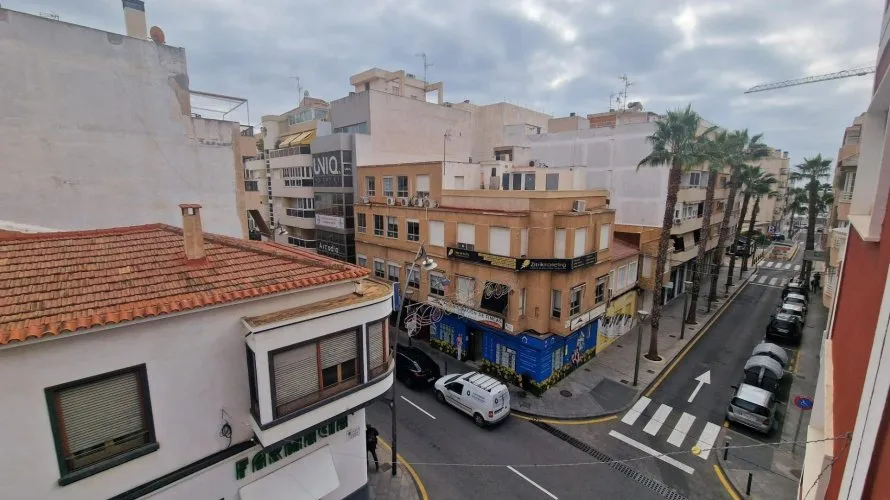 3 bedrooms apartment for sale, Torrevieja, Spain No. 2651 № 10