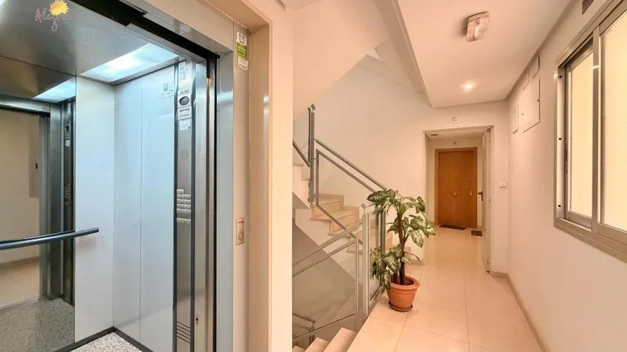1 bedroom apartment for sale, Torrevieja, Spain No. 2807 № 1