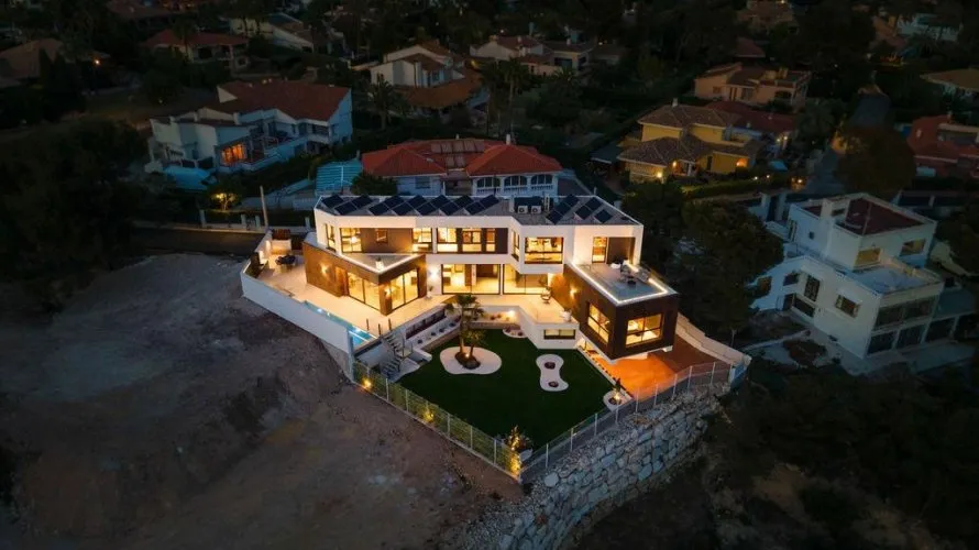 4 bedrooms villa for sale, Benidorm, Spain No. 1955 № 3