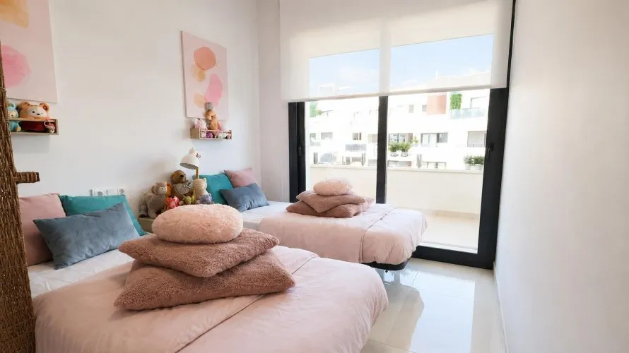 3 bedrooms apartment for sale, Torrevieja, Spain No. 2997 № 2