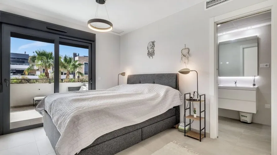 98m² apartment for sale, La Zenia, Spain No. 2932 № 12