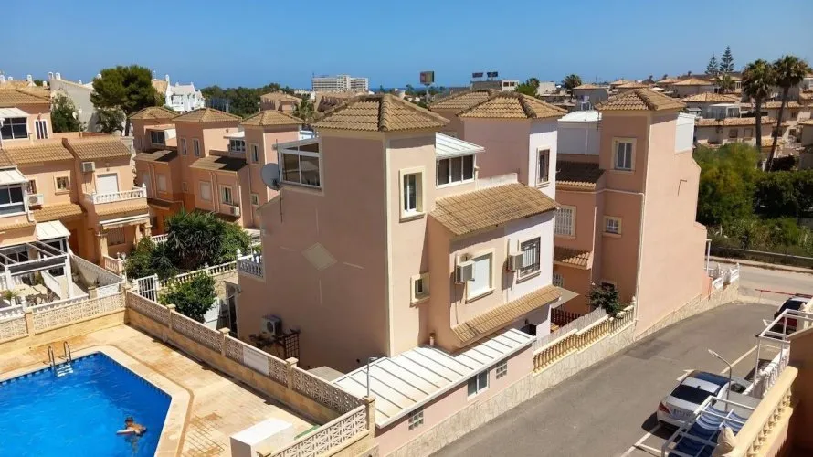 3 bedrooms duplex for sale, La Zenia, Spain No. 3052 № 1