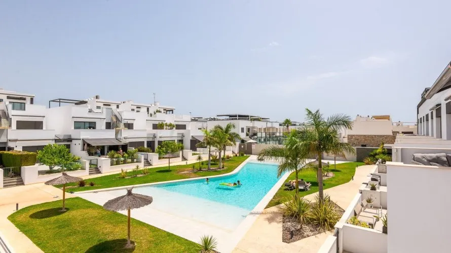 66m² apartment for sale, Pilar de la Horadada, Spain No. 2946 № 15