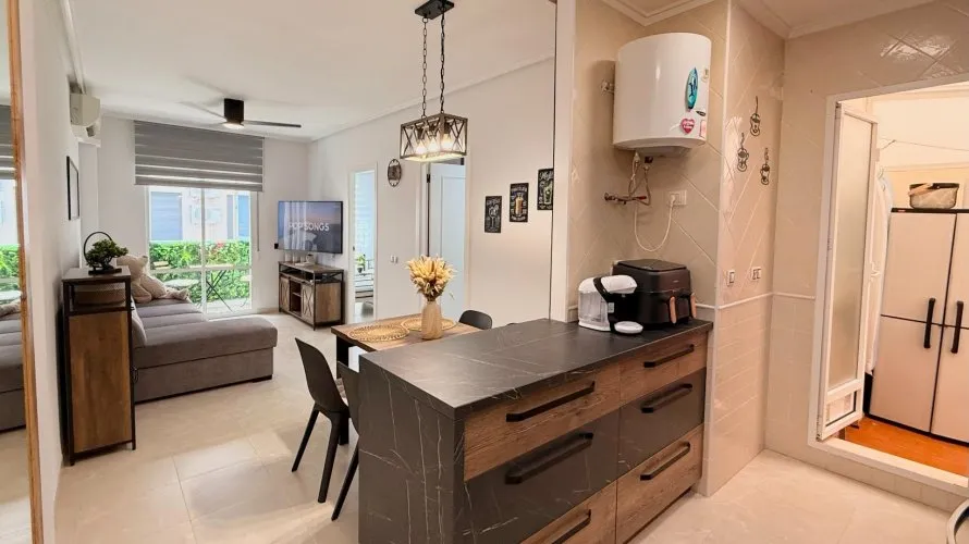 1 bedroom apartment for sale, Torrevieja, Spain No. 3019 № 9