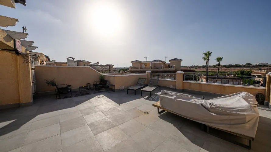 72m² penthouse for sale, Mil Palmeras, Spain No. 2977 № 9