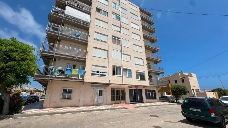 2 bedrooms apartment for sale, Torrevieja, Spain No. 2979
