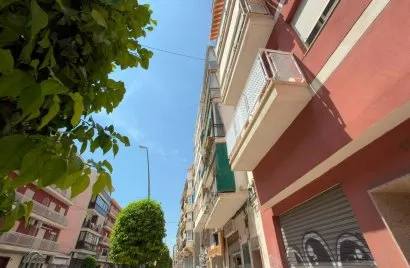 2 bedrooms apartment for sale, Villajoyosa, Spain No. 3048