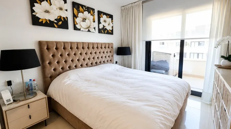 3 bedrooms apartment for sale, Torrevieja, Spain No. 2997