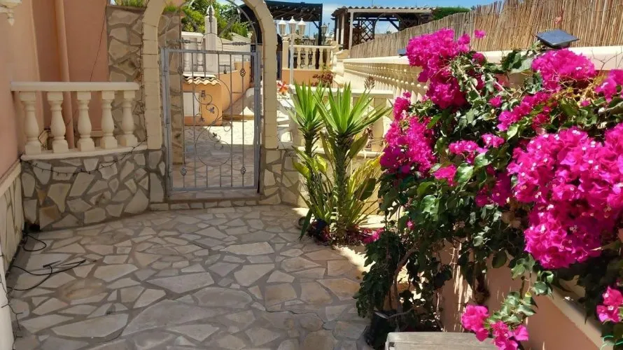 3 bedrooms duplex for sale, La Zenia, Spain No. 3052 № 22