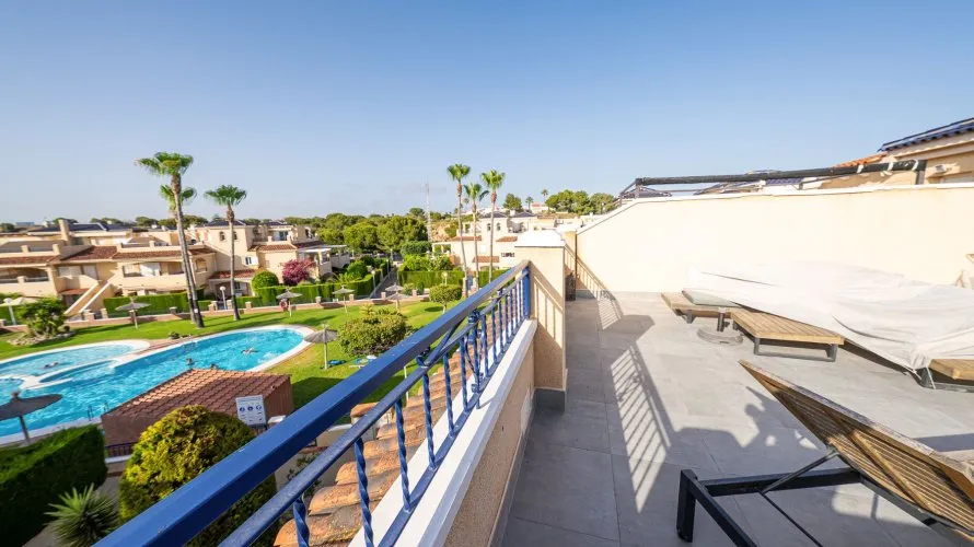 72m² penthouse for sale, Mil Palmeras, Spain No. 2977 № 3