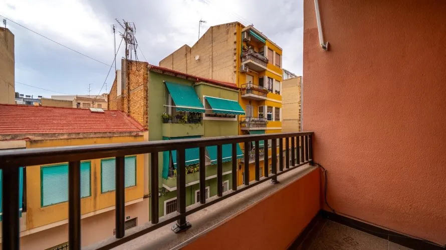3 bedrooms apartment for sale, Alicante, Spain No. 2971 № 1
