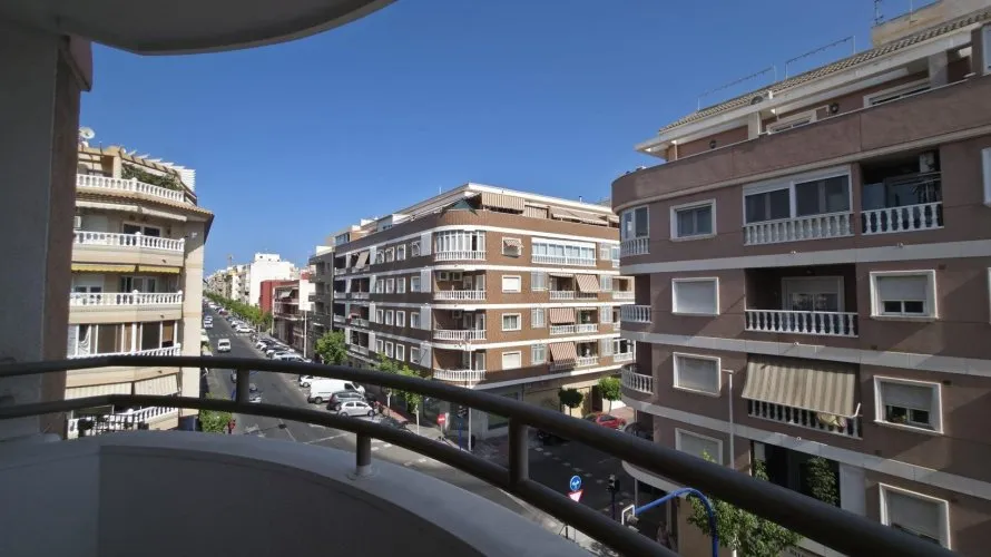 3 bedrooms apartment for sale, Torrevieja, Spain No. 2949 № 8