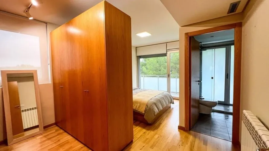 4 bedrooms apartment for sale, Chiva, Spain No. 3150 № 20