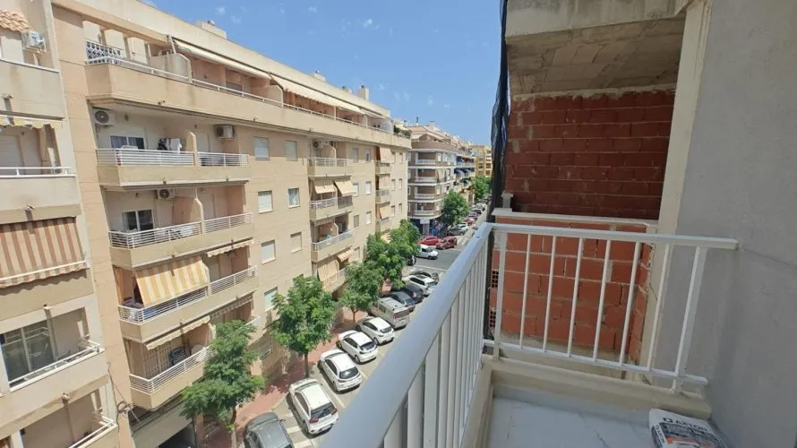 85m² apartment for sale, Torrevieja, Spain No. 3277 № 15