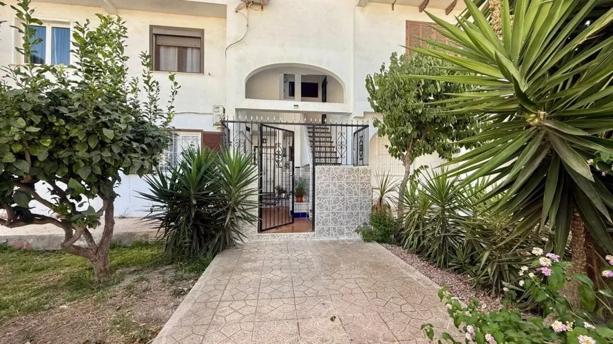 1 bedroom penthouse for sale, Torrevieja, Spain No. 3137 № 1