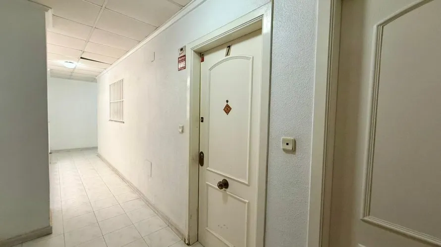 2 bedrooms apartment for sale, Torrevieja, Spain No. 3098 № 1