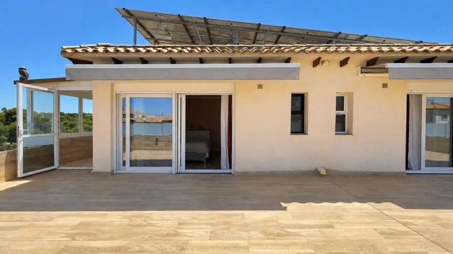 5 bedrooms house for sale, Los Balcones, Spain No. 3248 № 13
