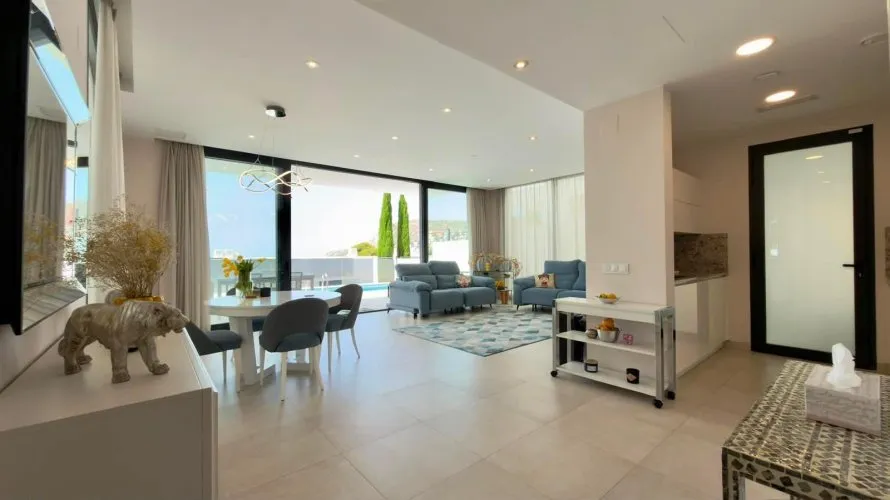4 bedrooms villa for sale, Calpe, Spain No. 3073 № 11
