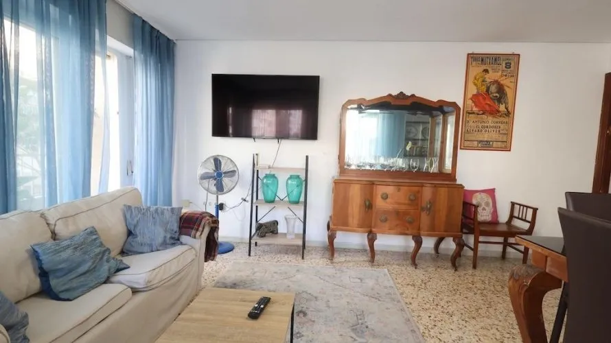 3 bedrooms apartment for sale, Torrevieja, Spain No. 3231 № 1