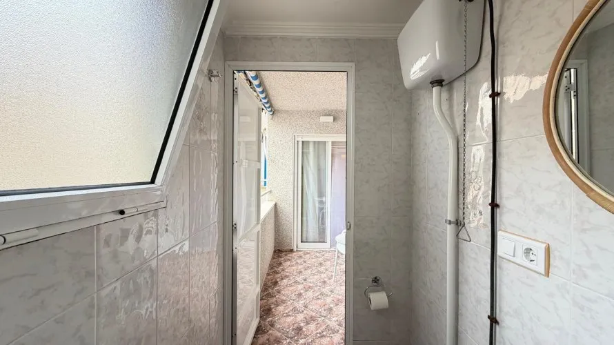 2 bedrooms apartment for sale, Torrevieja, Spain No. 3206