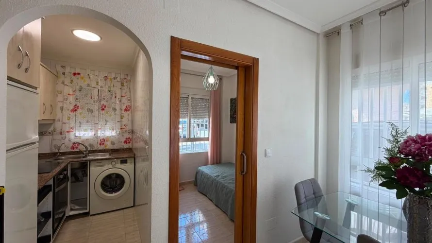 40m² apartment for sale, Torrevieja, Spain No. 3189 № 9