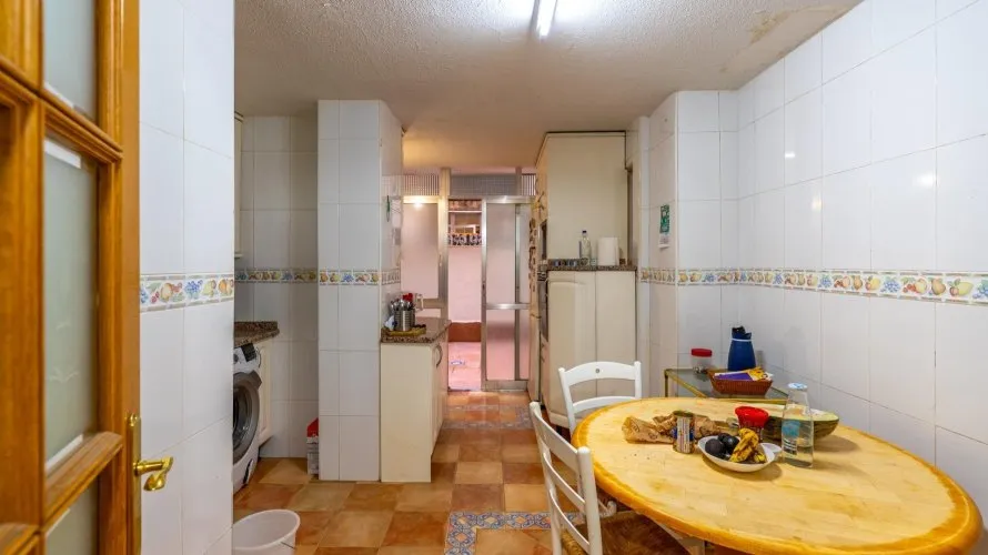 3 bedrooms apartment for sale, Alcorcon, Spain No. 3089 № 12