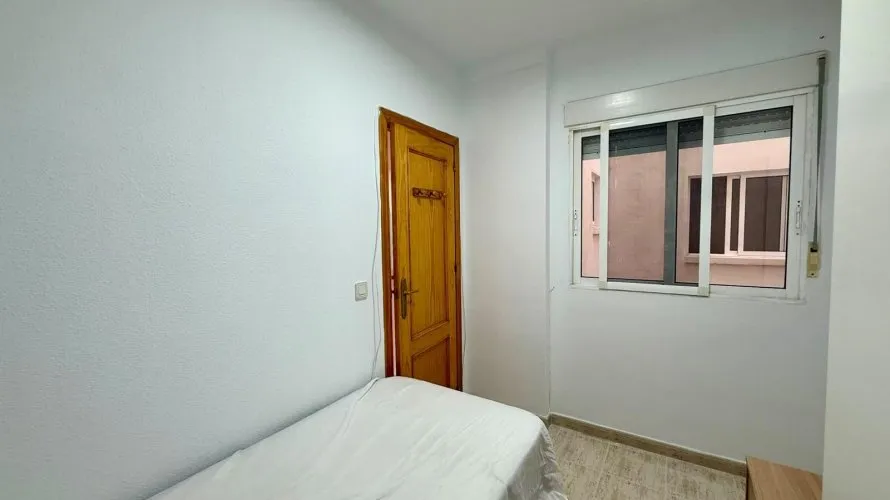 2 bedrooms apartment for sale, Torrevieja, Spain No. 3205 № 17