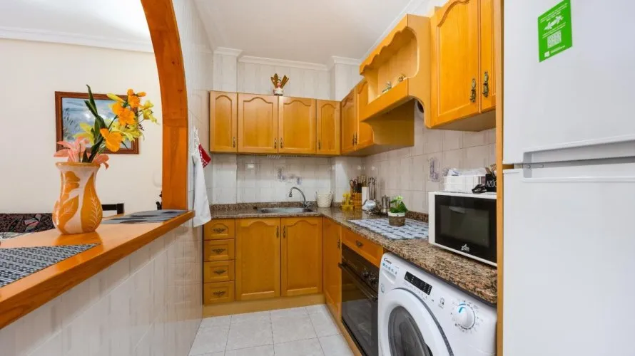 65m² apartment for sale, Torrevieja, Spain No. 3281 № 17
